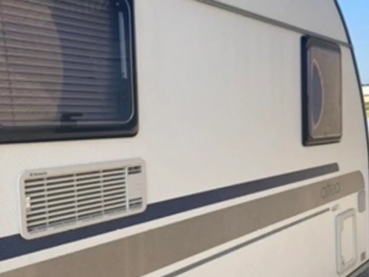 Billede 3 - Adria Altea 462 ps.Egenvægt 950 kg