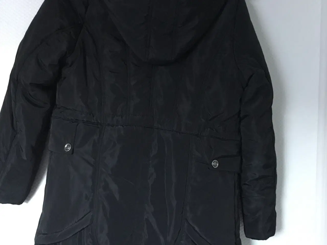 Billede 2 - Vinterjakke, tyk og ubrugt