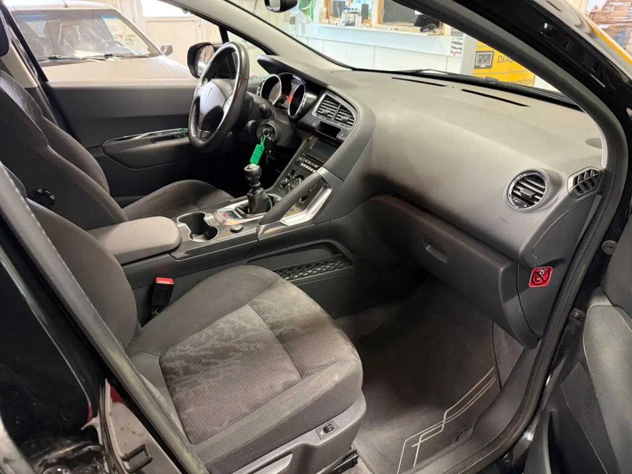 Billede 10 - Peugeot 3008 1,6 HDi 112 Active