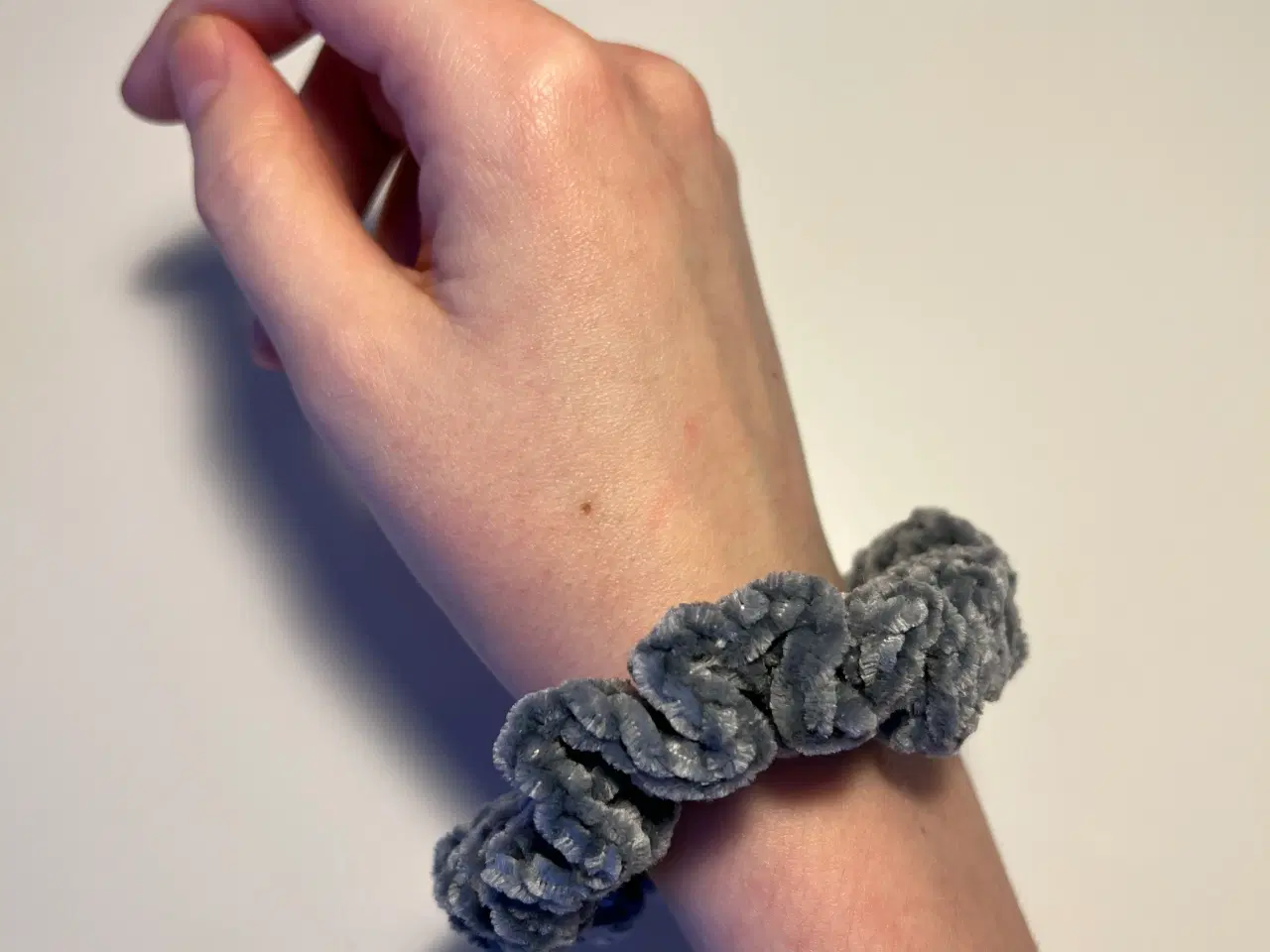 Billede 3 - Bløde scrunchies