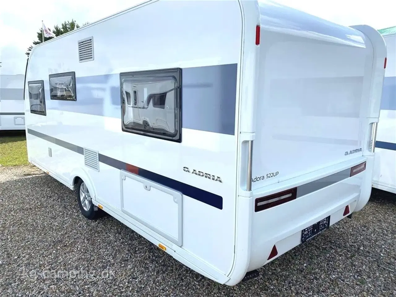 Billede 3 - 2021 - Adria Adora 522 UP Alde Centralvarme ALDE centralvarme, Truma XT mover, EL-ben, THULE markise, 200W solcelle anlæg, Aircon mm.