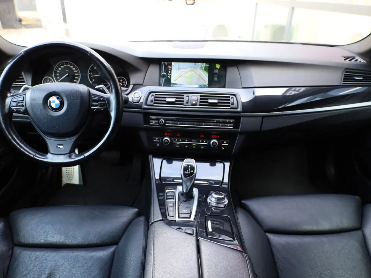 Billede 5 - BMW 530d 3,0 Touring M-Sport xDrive aut.