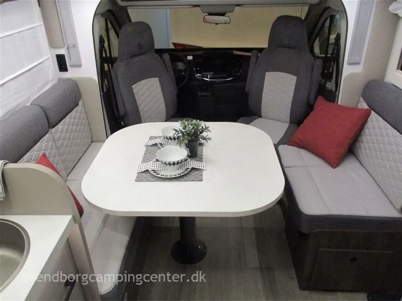 Billede 5 - 2026 - Benimar Tessoro T468   Kommer medio Maj