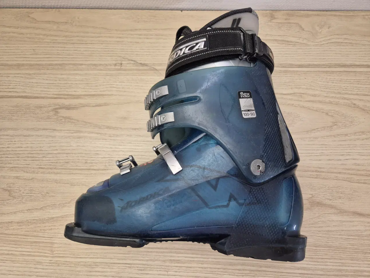 Billede 3 - Skistøvler Nordica Thermo 12GTS  100.90 med taske,