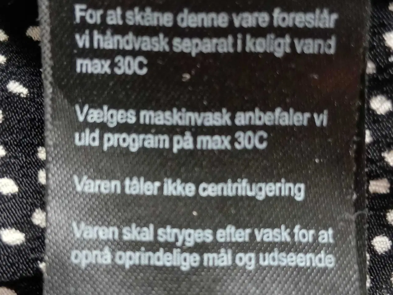 Billede 9 - Bluse. Masai. Small/36