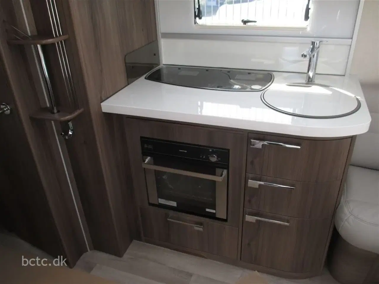 Billede 21 - 2024 - Kabe Smaragd 540 GLE KS Premium Line