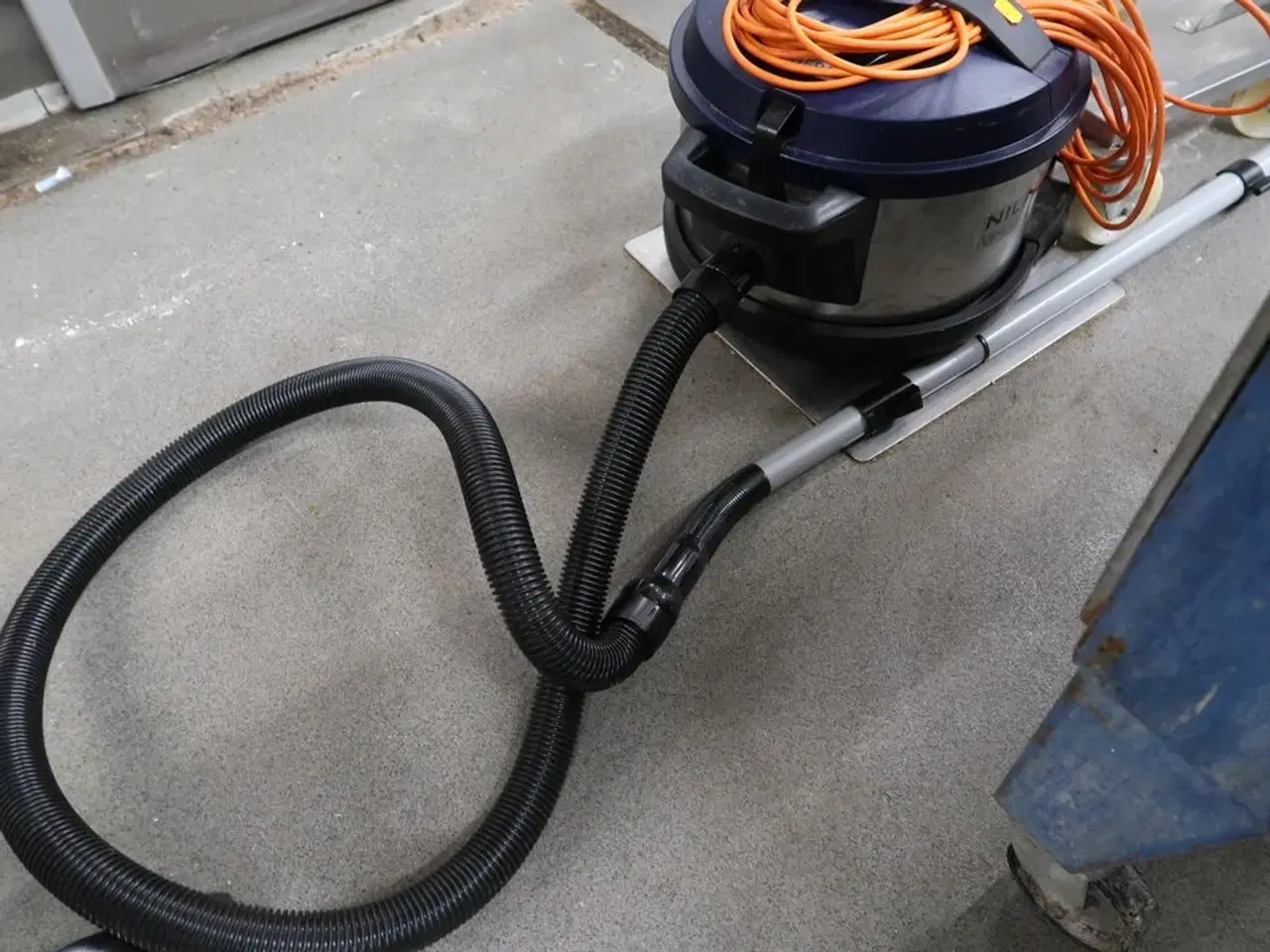 Billede 2 - Støvsuger NILFISK VP930