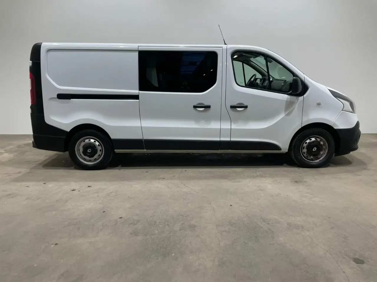 Billede 4 - Renault Trafic T29 1,6 dCi 125 L2H1 Mandskabsvogn