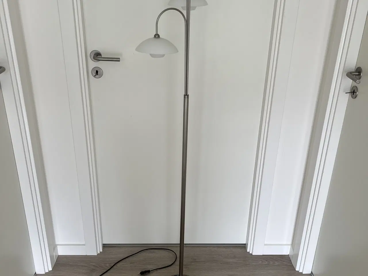 Billede 1 - Standerlampe med 3 lys/skærme