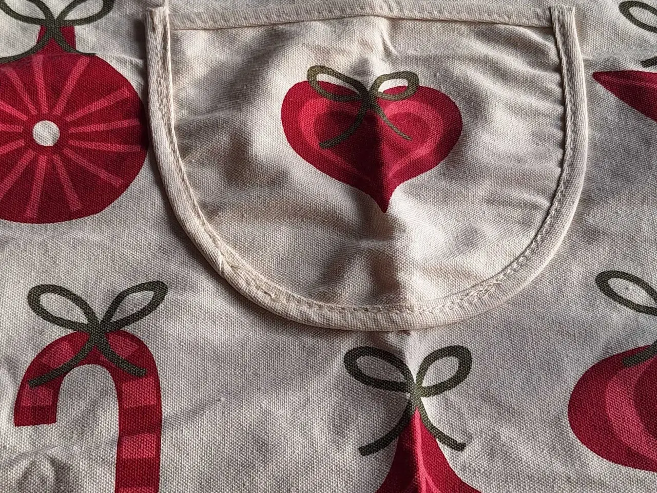 Billede 2 - Juleforklæde 