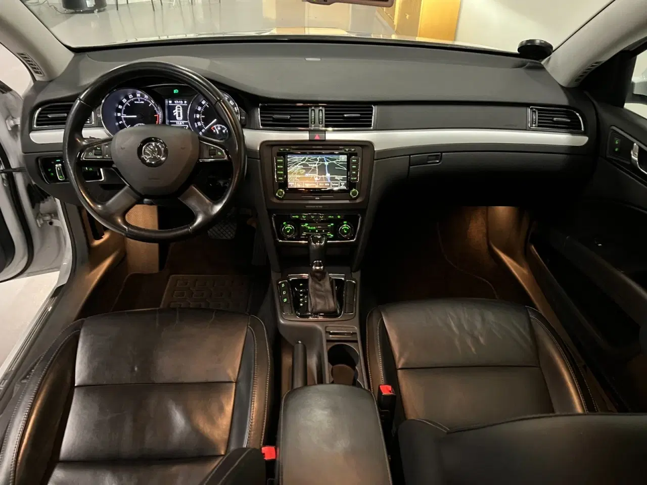 Billede 14 - Skoda Superb 2,0 TDi 170 Elegance Combi DSG