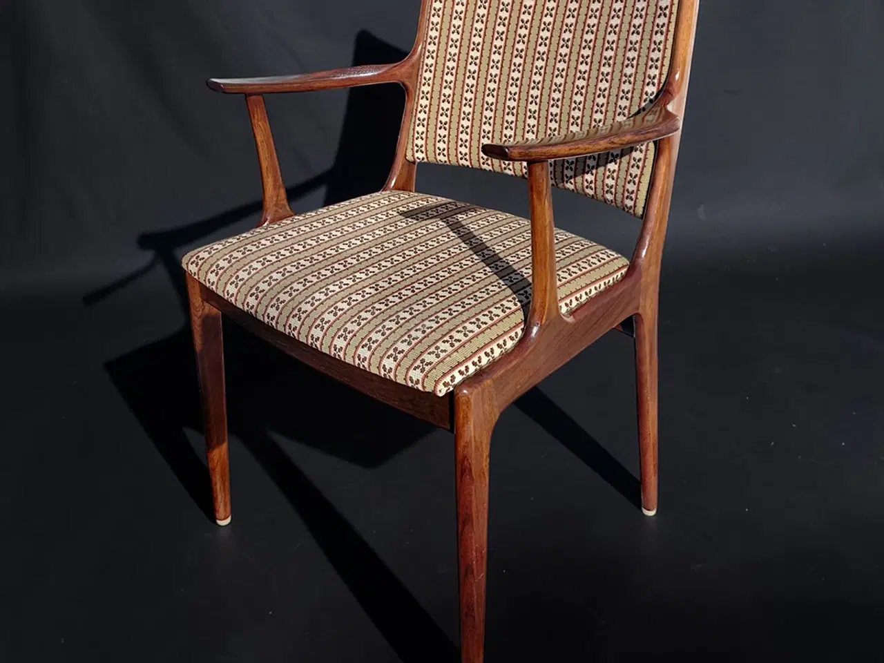 Billede 4 - Johannes Andersen armstole palisander sæt 2