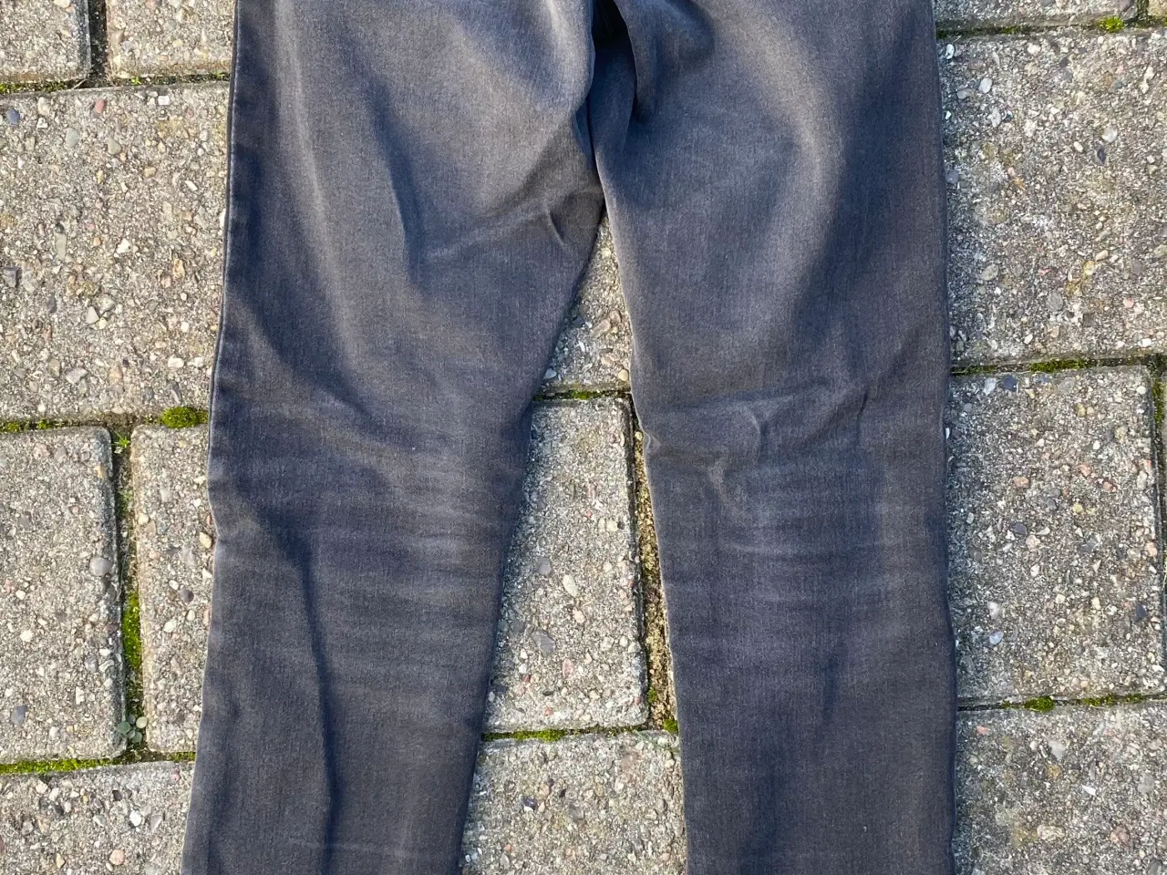 Billede 6 - Nameit sort cowboybukser str. 128 mm