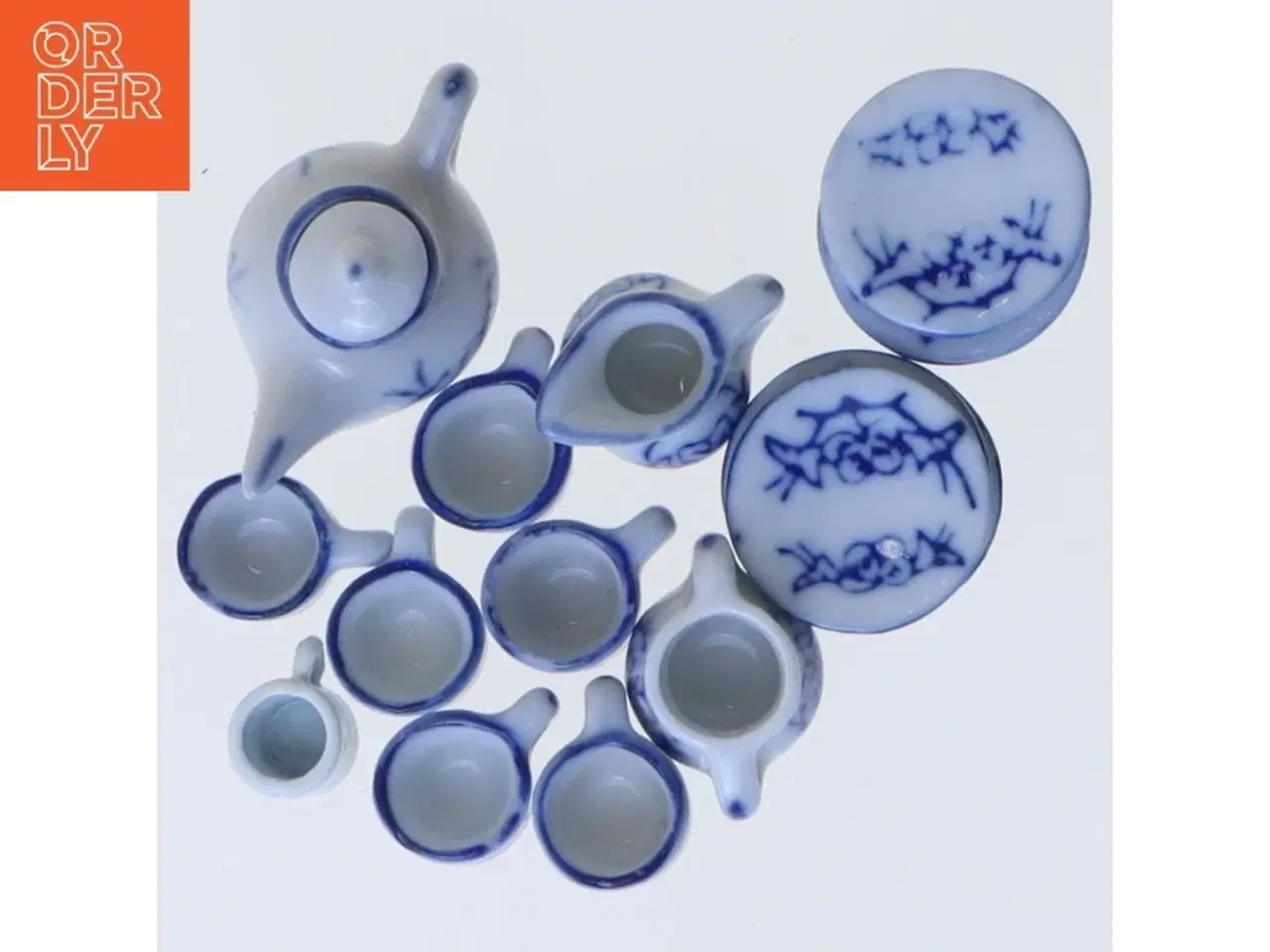 Billede 5 - Miniature porcelæns tesæt (str. 1 cm og 2 cm)