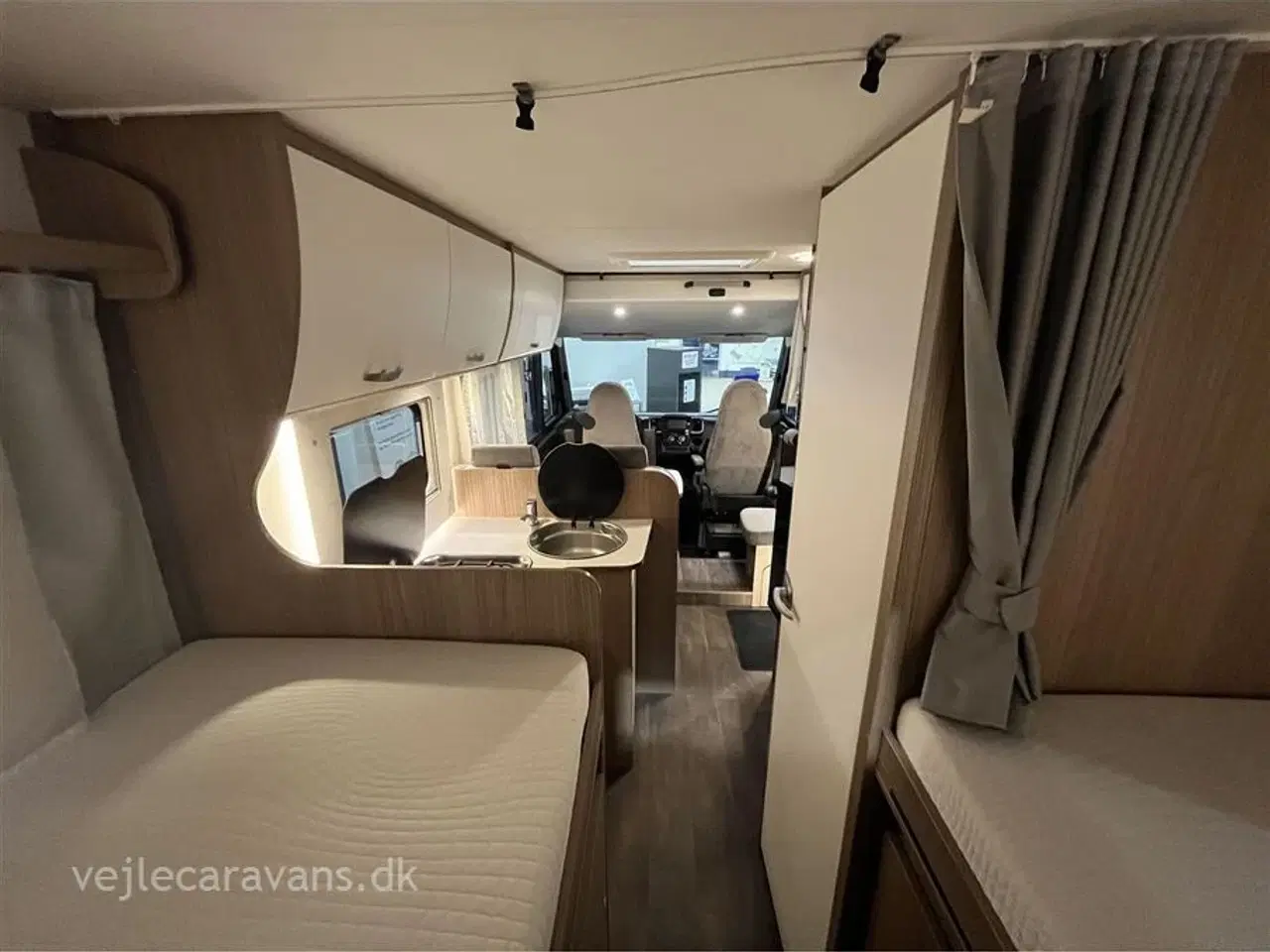 Billede 11 - 2022 - Carado I 338 Edition 15