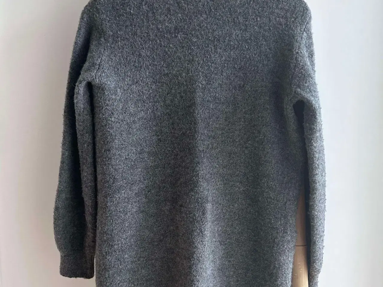 Billede 3 - H&M strik cardigan, str. 146-152