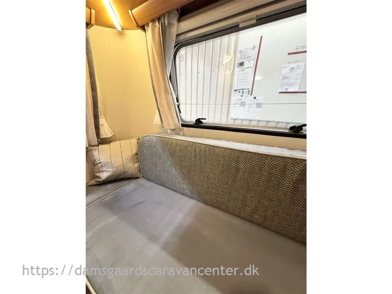 Billede 14 - 2017 - Hymer Touring Troll 540 GT   Enkeltsenge, mulighed for opredning-Markise