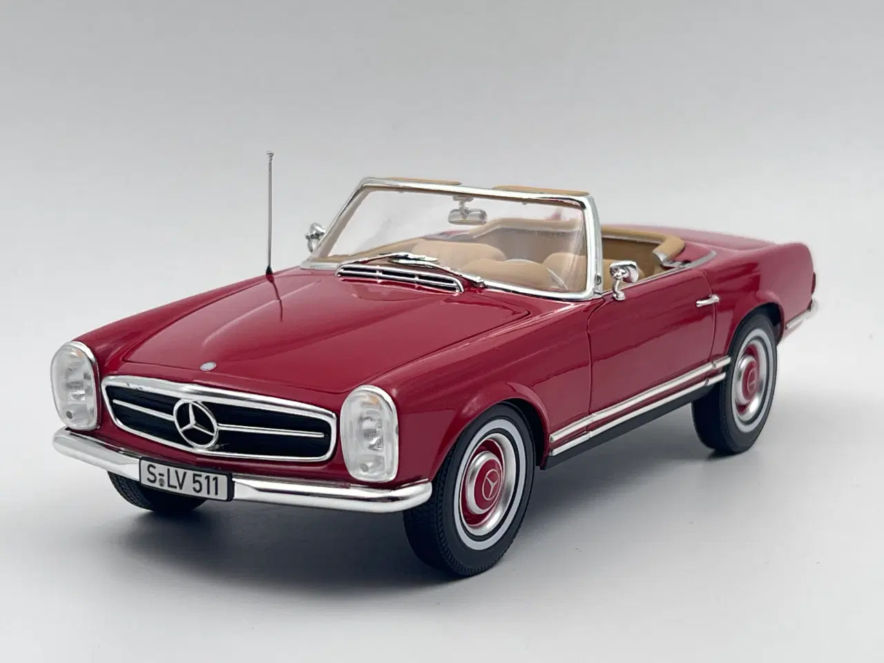 Billede 2 - 1963 Mercedes-Benz 280 SL Pagoda 1:18