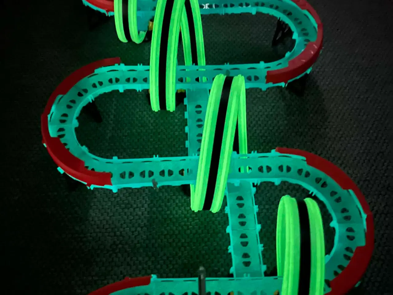 Billede 8 - Speed Car Race Track - glow in the dark - racerban