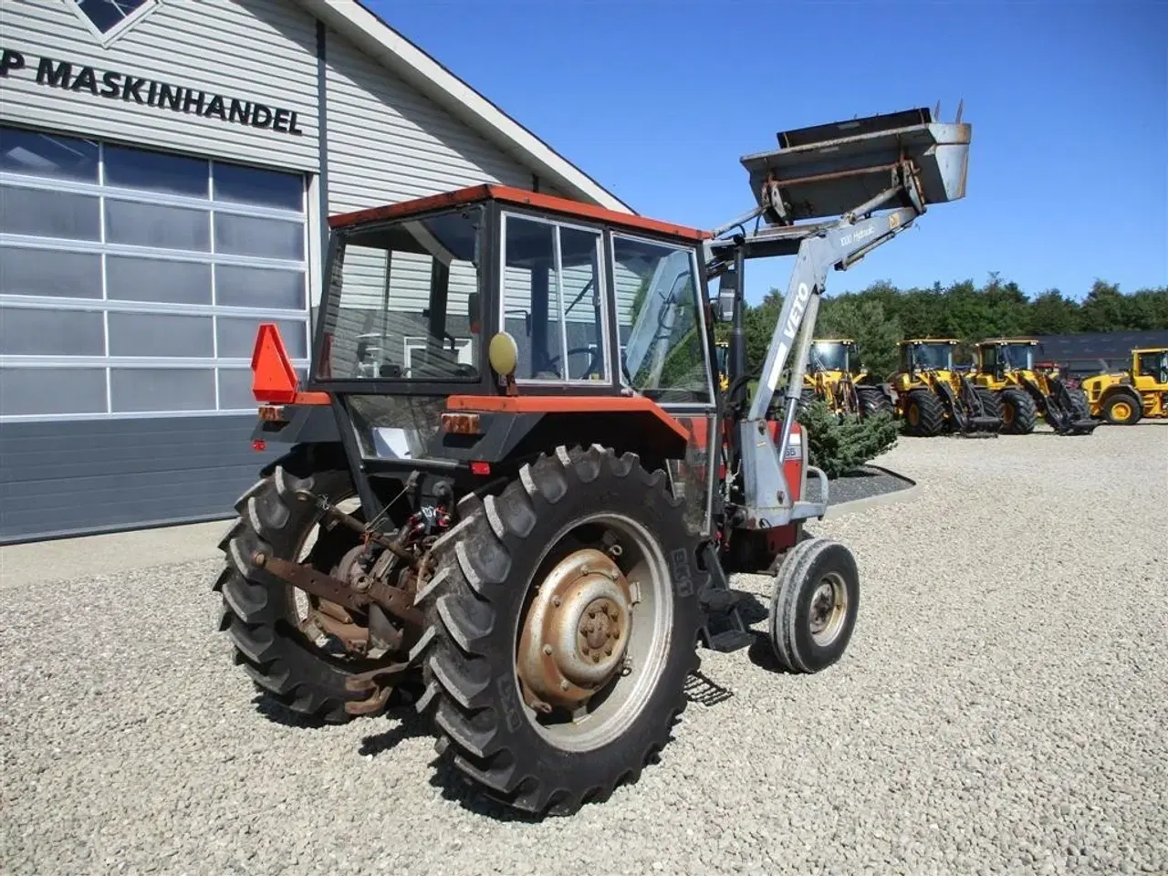 Billede 11 - Massey Ferguson 265 Med nye dæk og frontlæsser