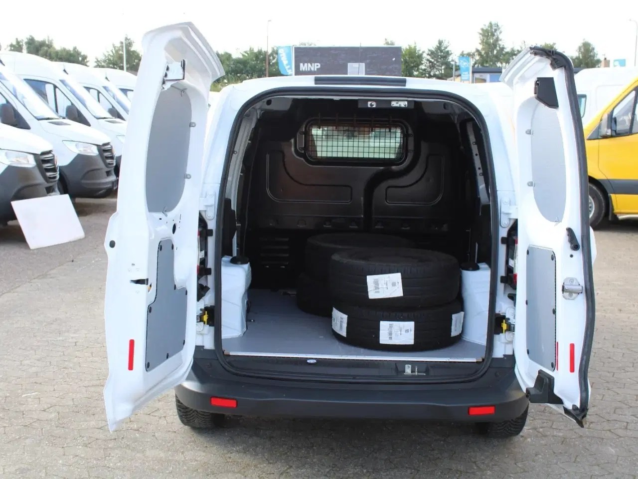 Billede 9 - Ford Transit Courier 1,5 TDCi 100 Trend