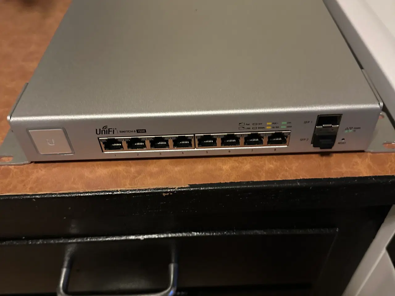 Billede 2 - Ubiquiti UniFi Switch 8 150W (US-8-150W)