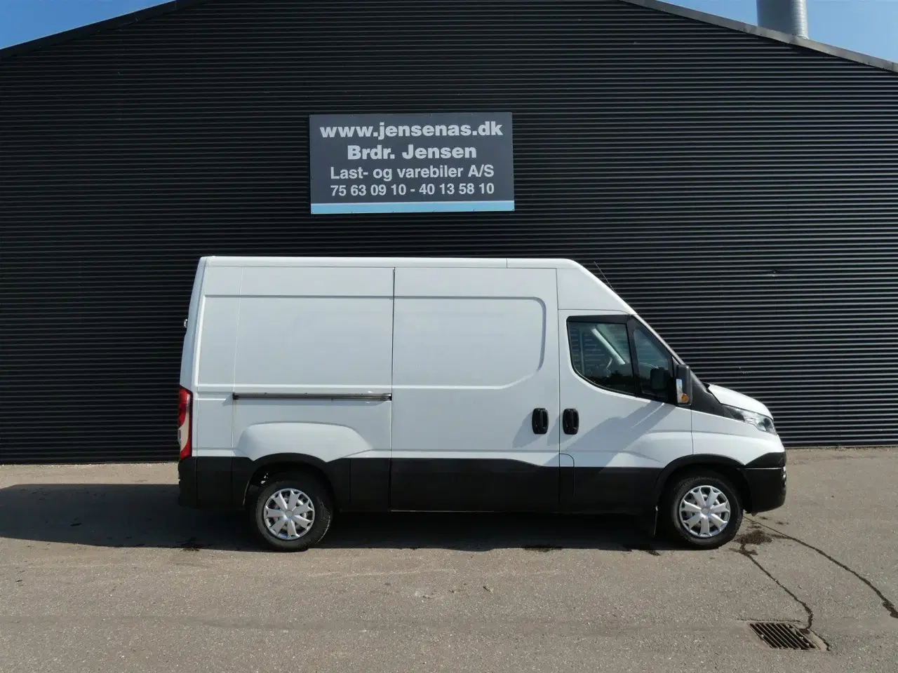 Billede 4 - Iveco Daily 35S16 12m3 2,3 D Hi-Matic 156HK Van 8g Aut.