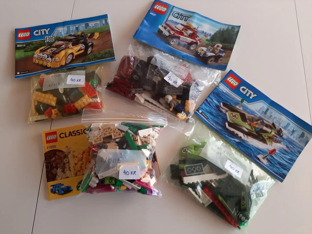 Billede 4 - Forskellige byggesæt i LEGO