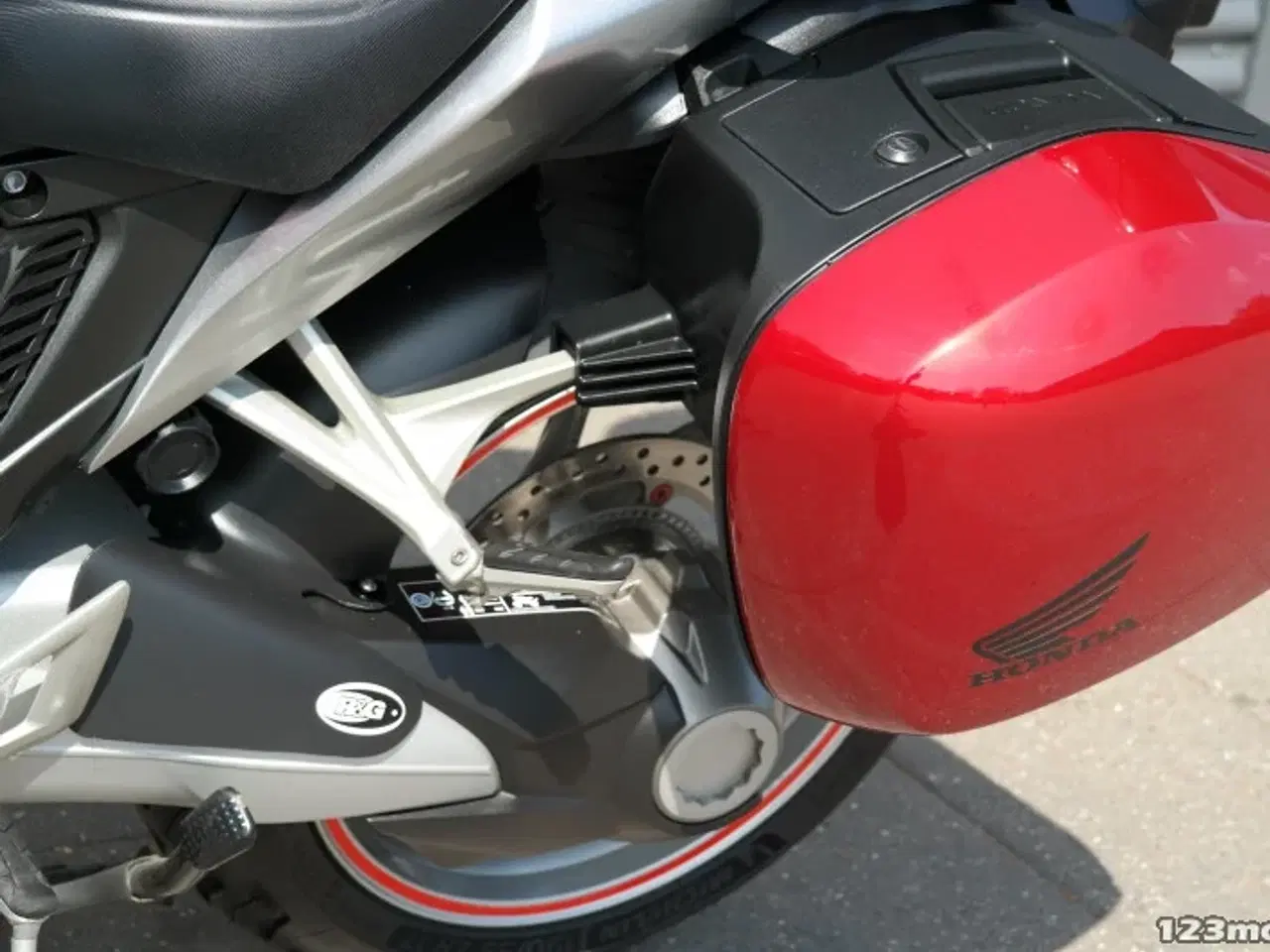 Billede 26 - Honda VFR 1200 F MC-SYD       BYTTER GERNE