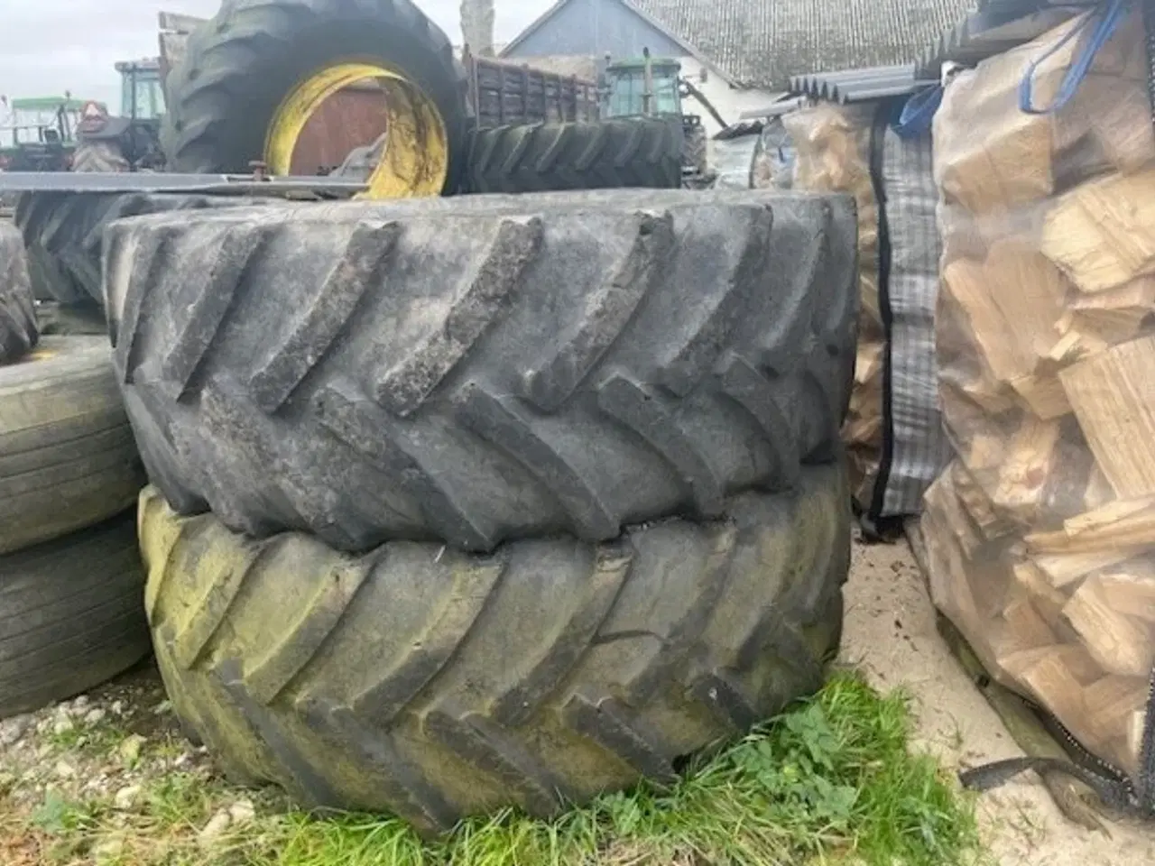 Billede 1 - Dæk 650/65 x 42