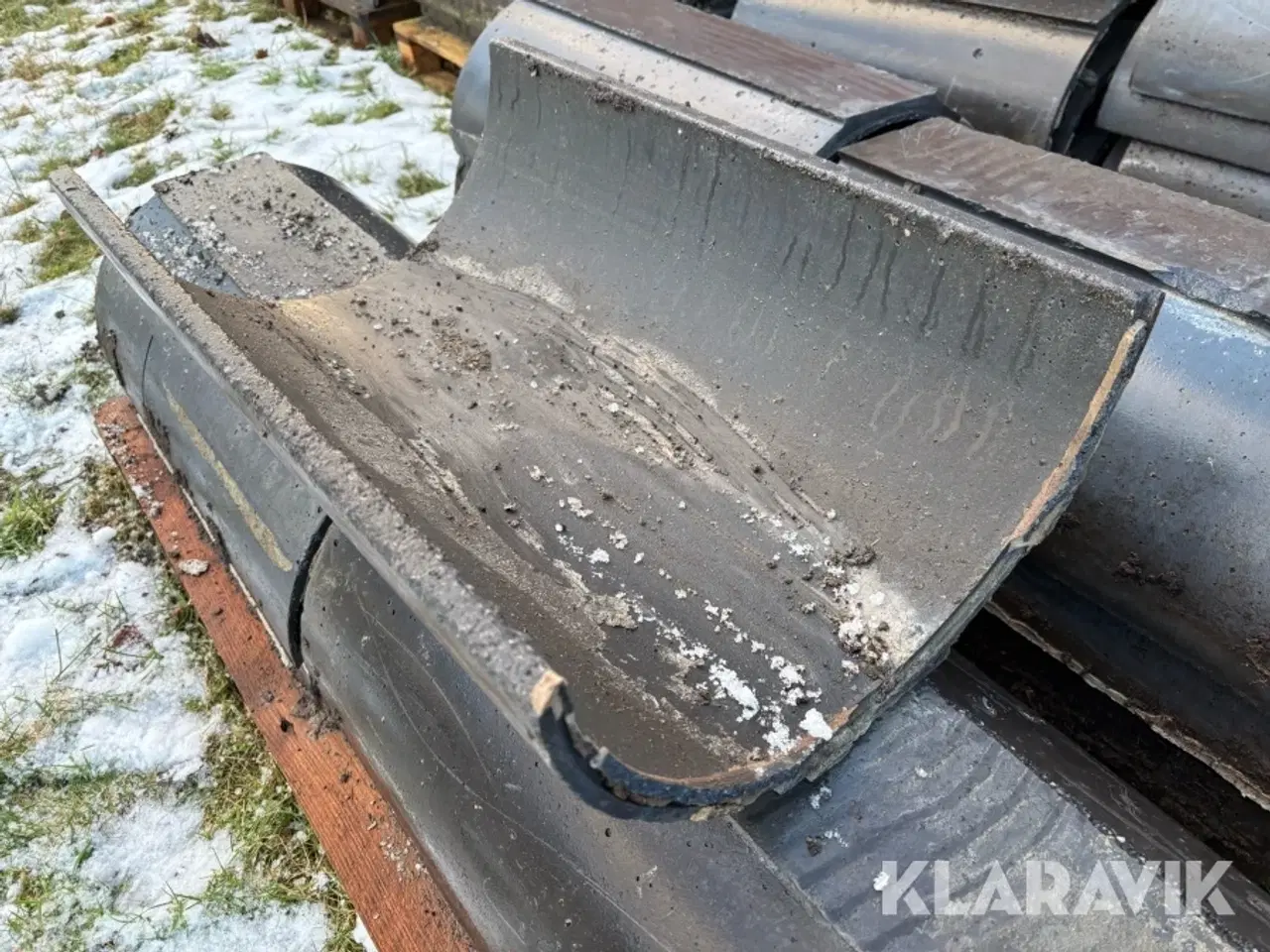 Billede 3 - Fodertrug cirka 110 styk