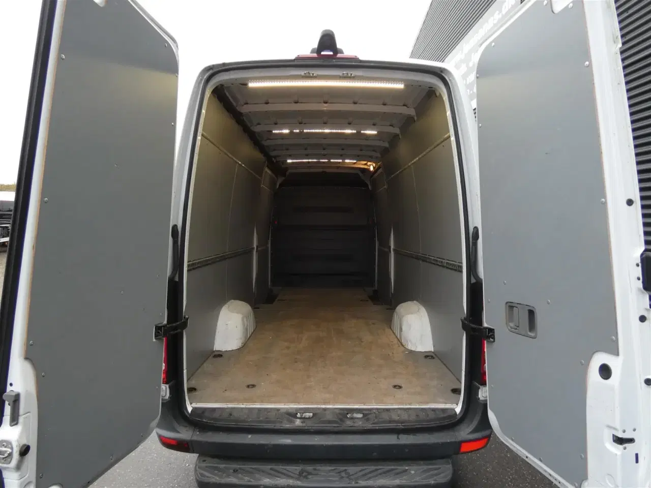 Billede 9 - Mercedes-Benz Sprinter 316 2,1 CDI R3 2Xskydedøre 163HK Van Man.