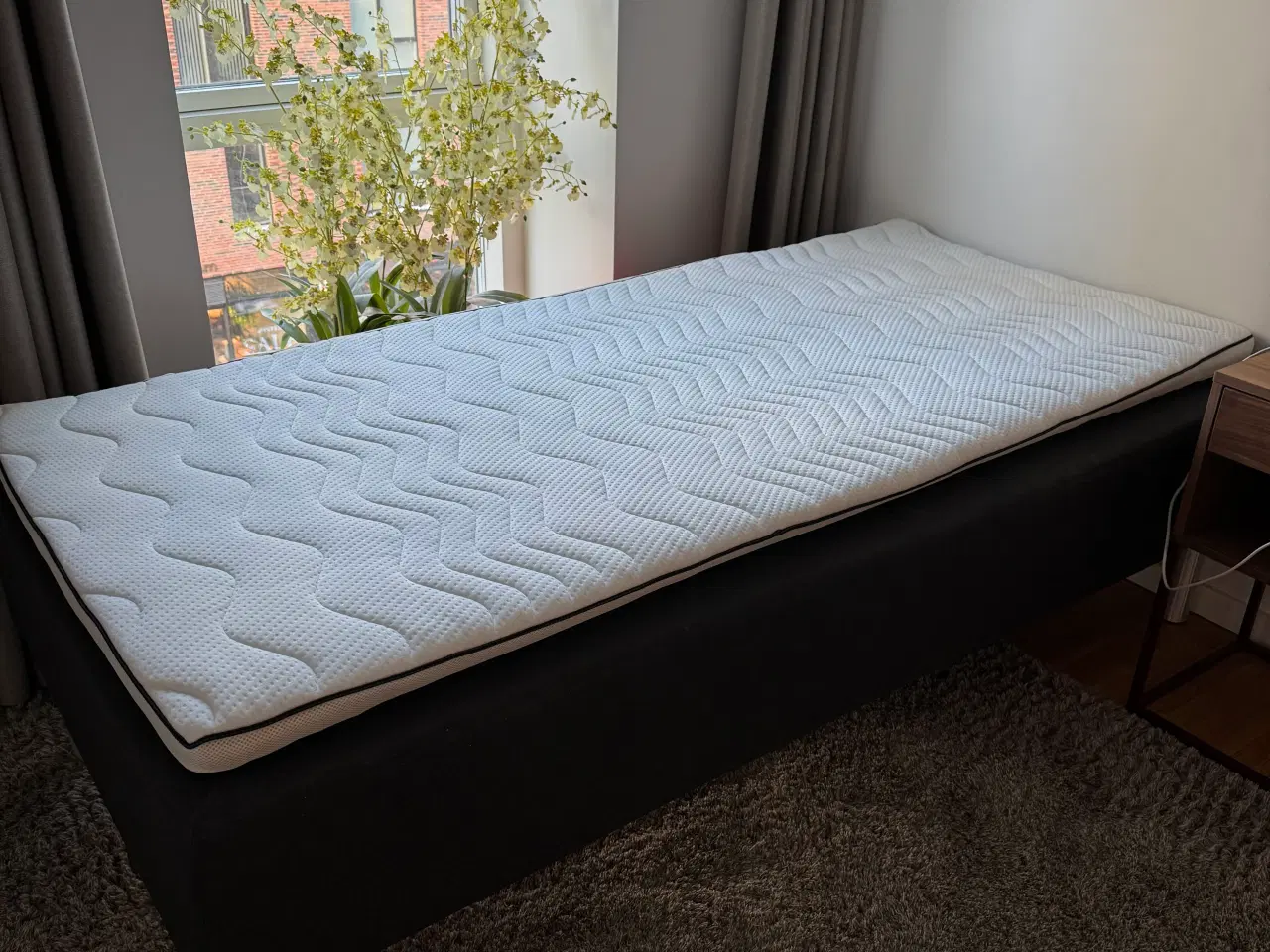 Billede 1 - Nocturne Silver boksmadras 90x200 inkl. topmadras