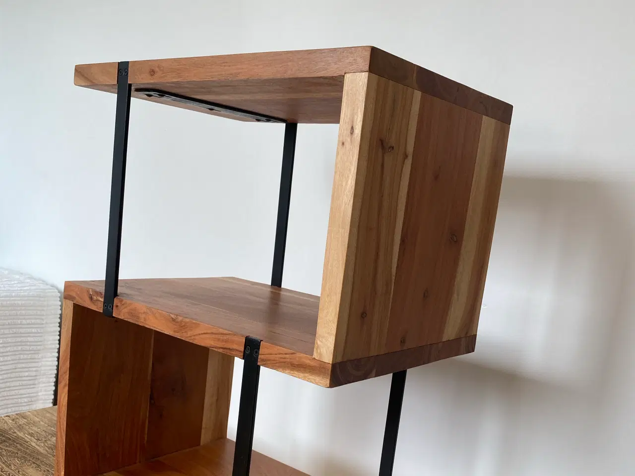 Billede 2 - Flot sidebord