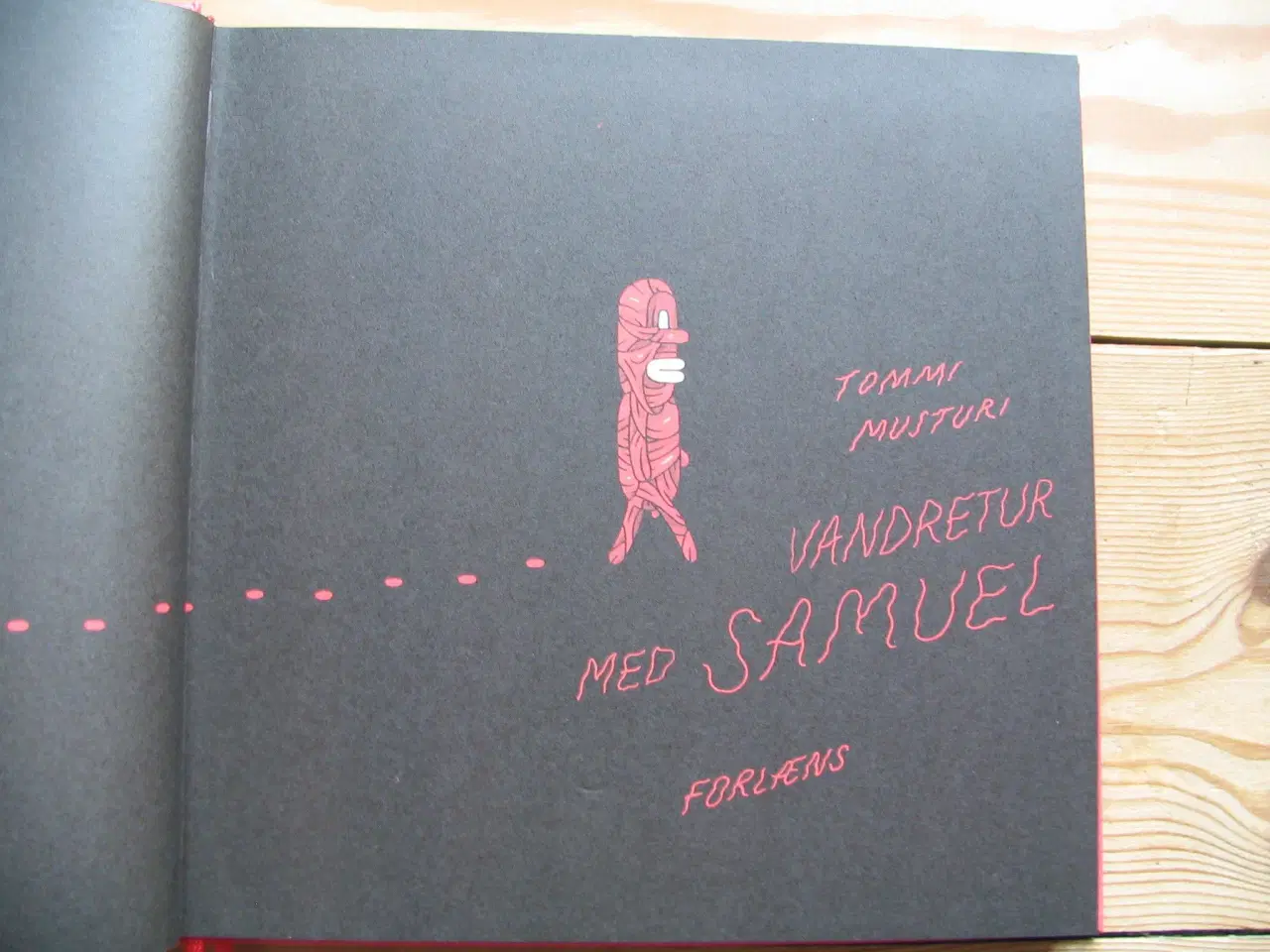 Billede 2 - Tommi Musturi. Vandretur med Samuel