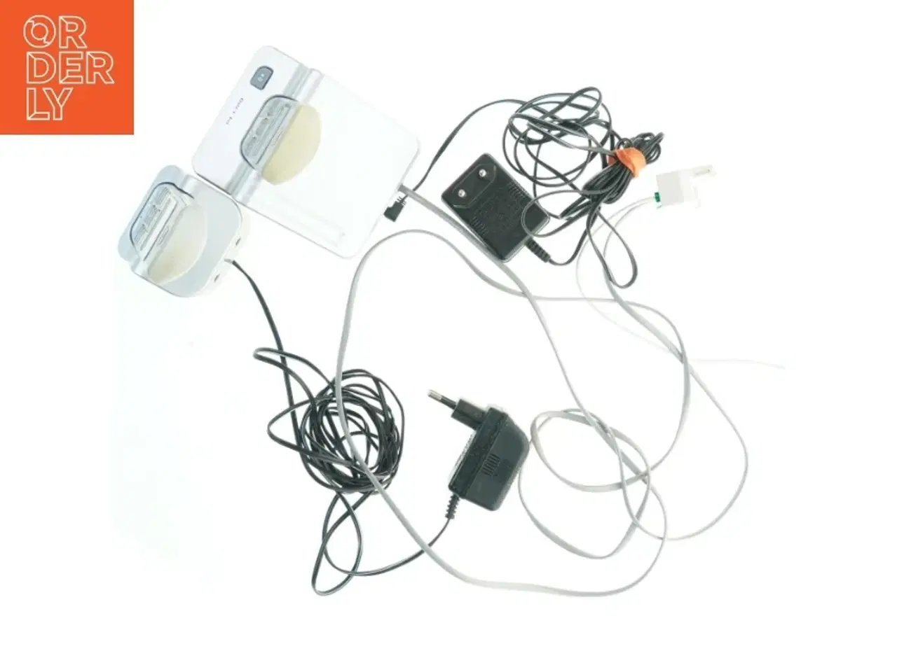 Billede 2 - Philips trådløse telefoner med ladestation og kurv fra Philips (str. 15x5 cm)