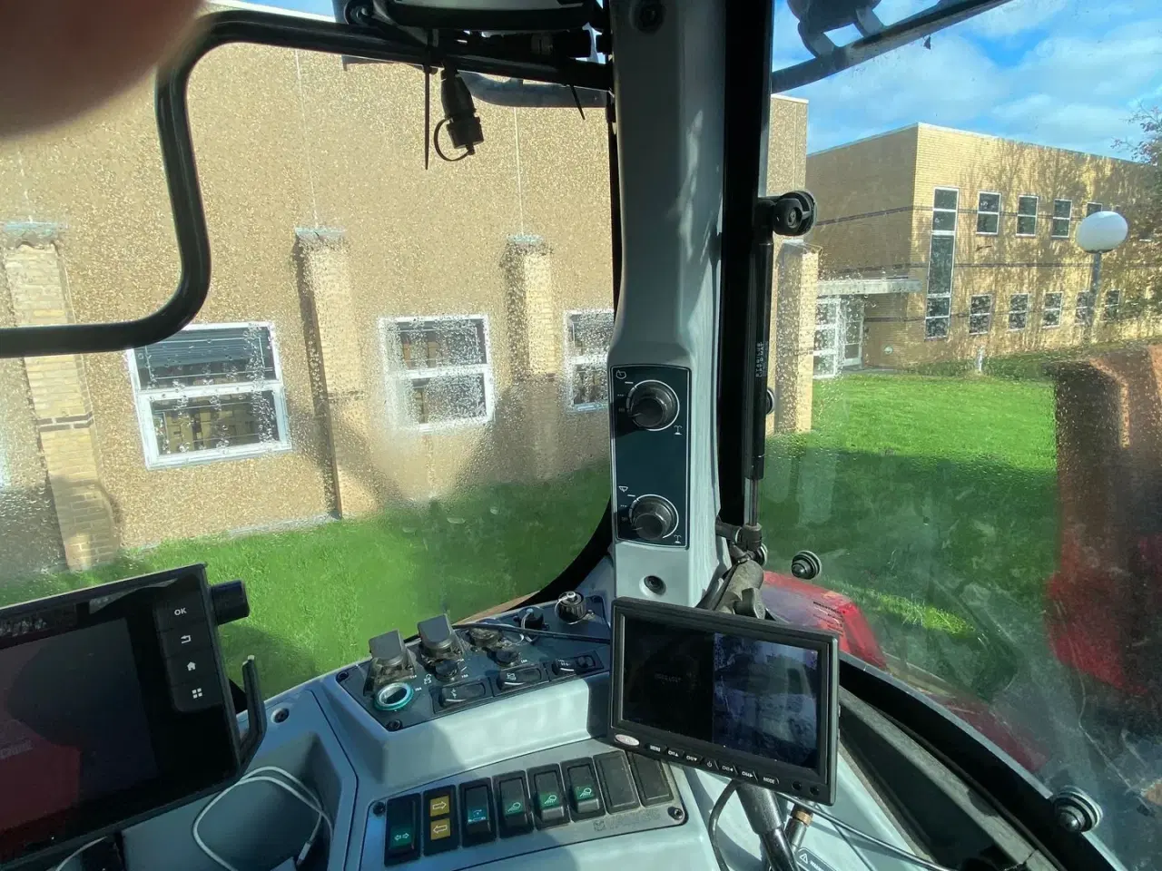 Billede 11 - JENZ 360 jenz 360 + alsidig flisvogn + Valtra T 234