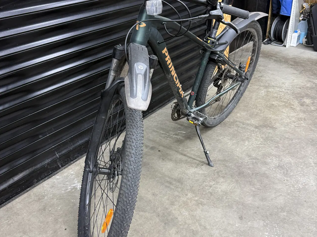 Billede 2 - PRINCIPIA MTB i mat grøn med gule detaljer