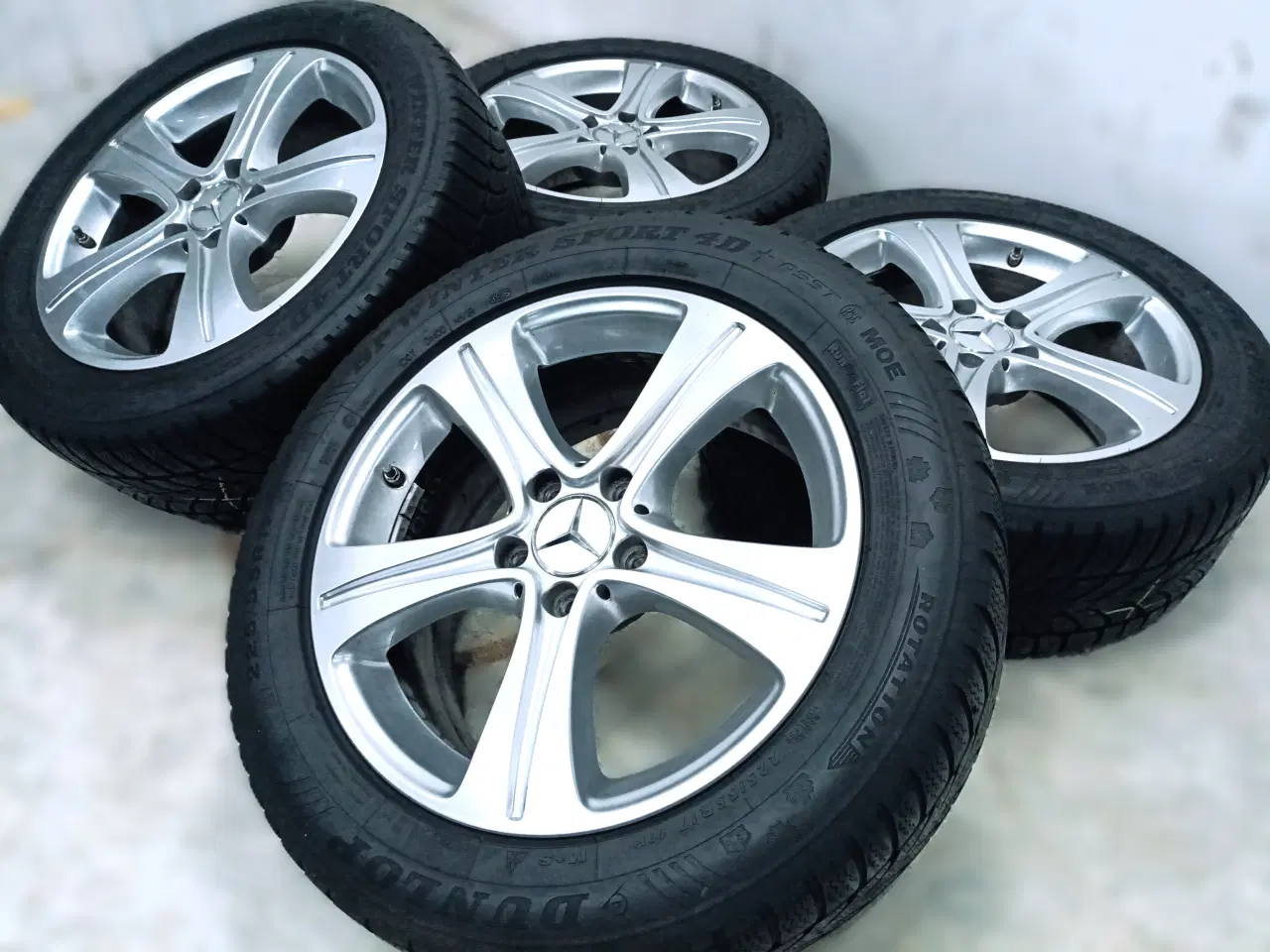 Billede 2 - 5x112 17" ET40 nav 66,6ø Mercedes vintersæt Inkl.T