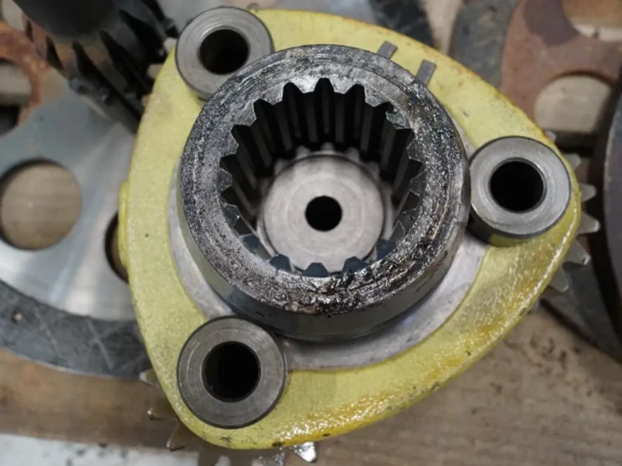 Billede 9 - John Deere 1042 Gearkasse