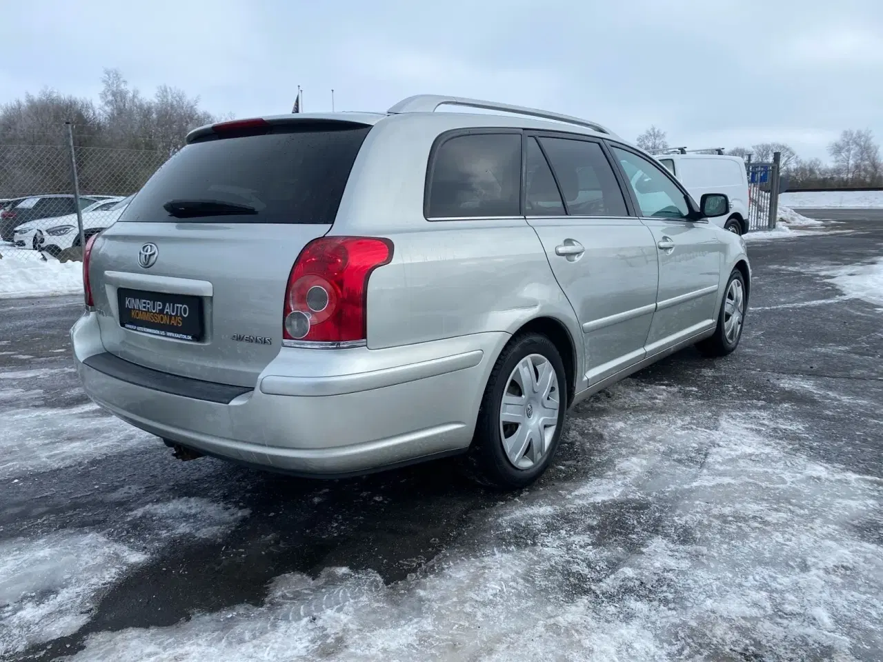 Billede 3 - Toyota Avensis 1,8 Linea Terra 129HK Stc