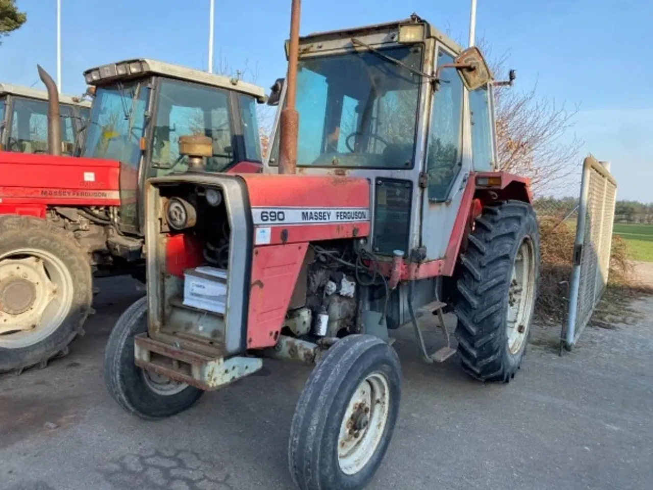 Billede 2 - Massey Ferguson 690 (Sælges i dele/For parts)