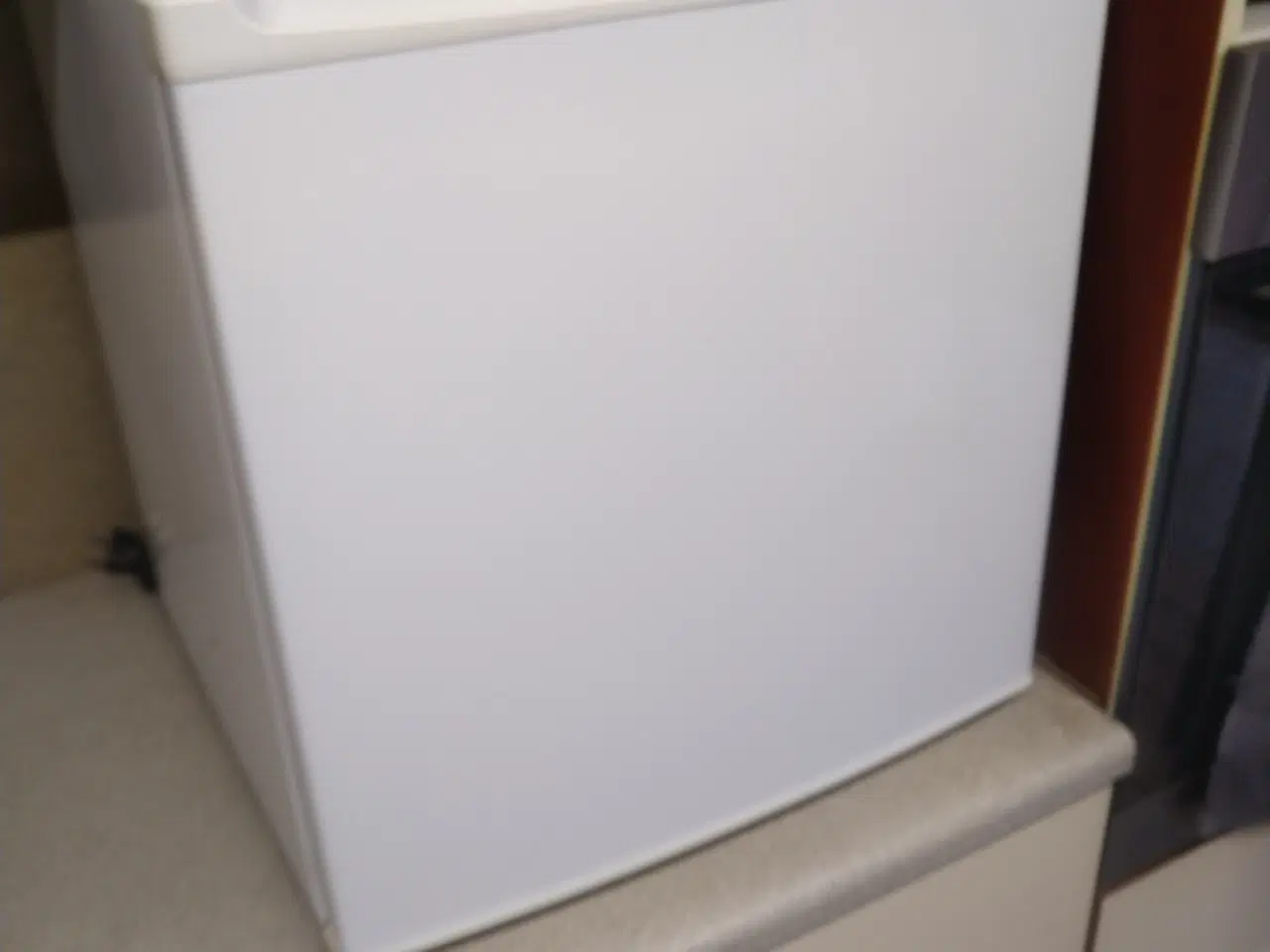 Billede 2 - Køleskab 