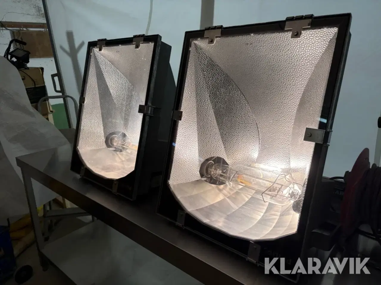 Billede 1 - Projektører Philips industrielle 2 styk