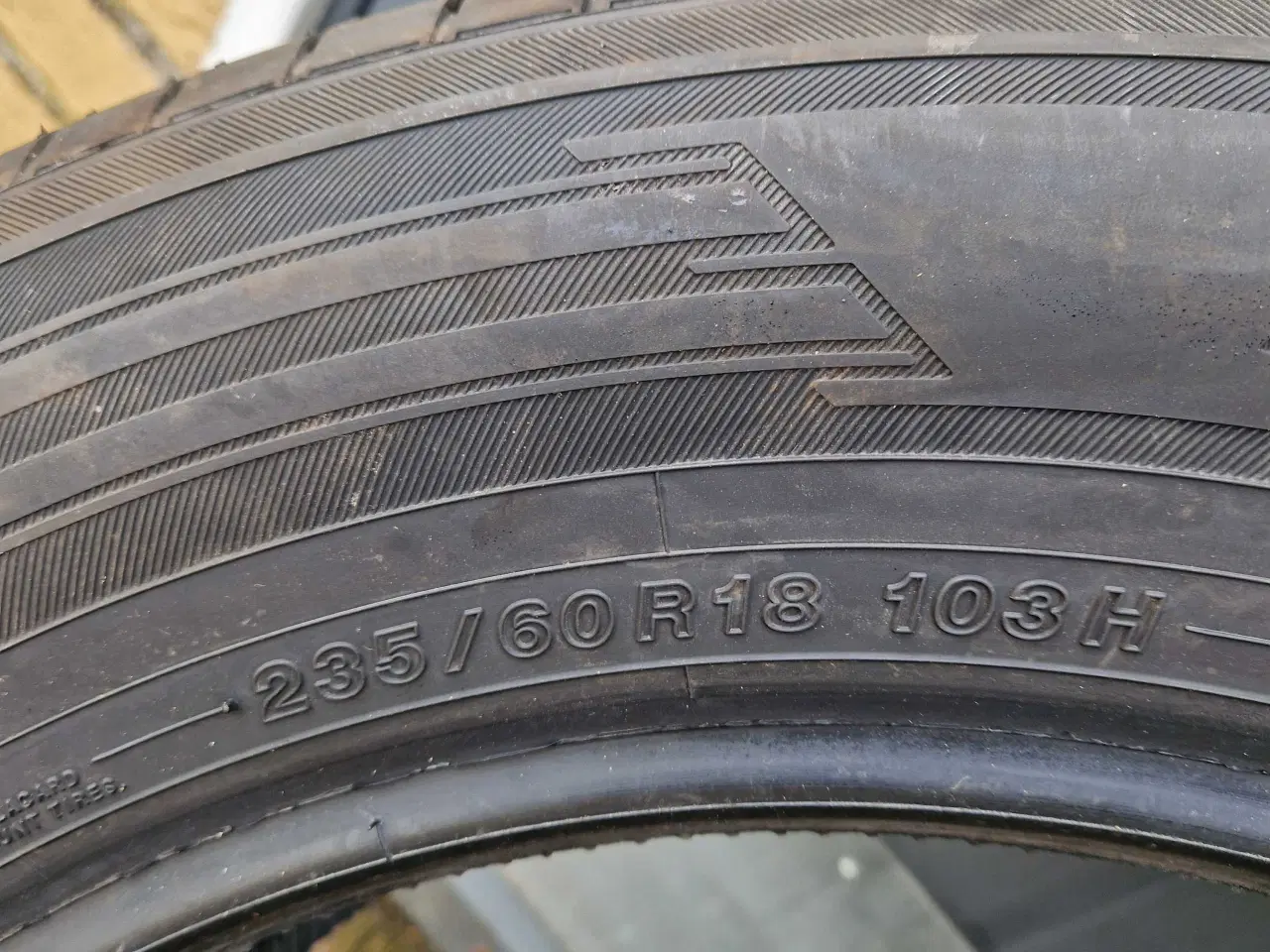 Billede 3 - Sommerdæk, 235/60 R18 103H