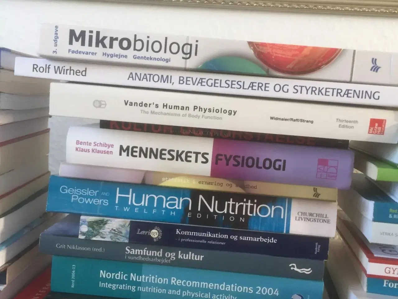 Billede 3 - Studiebøger: Ernæring&sund/Idræt m.m.