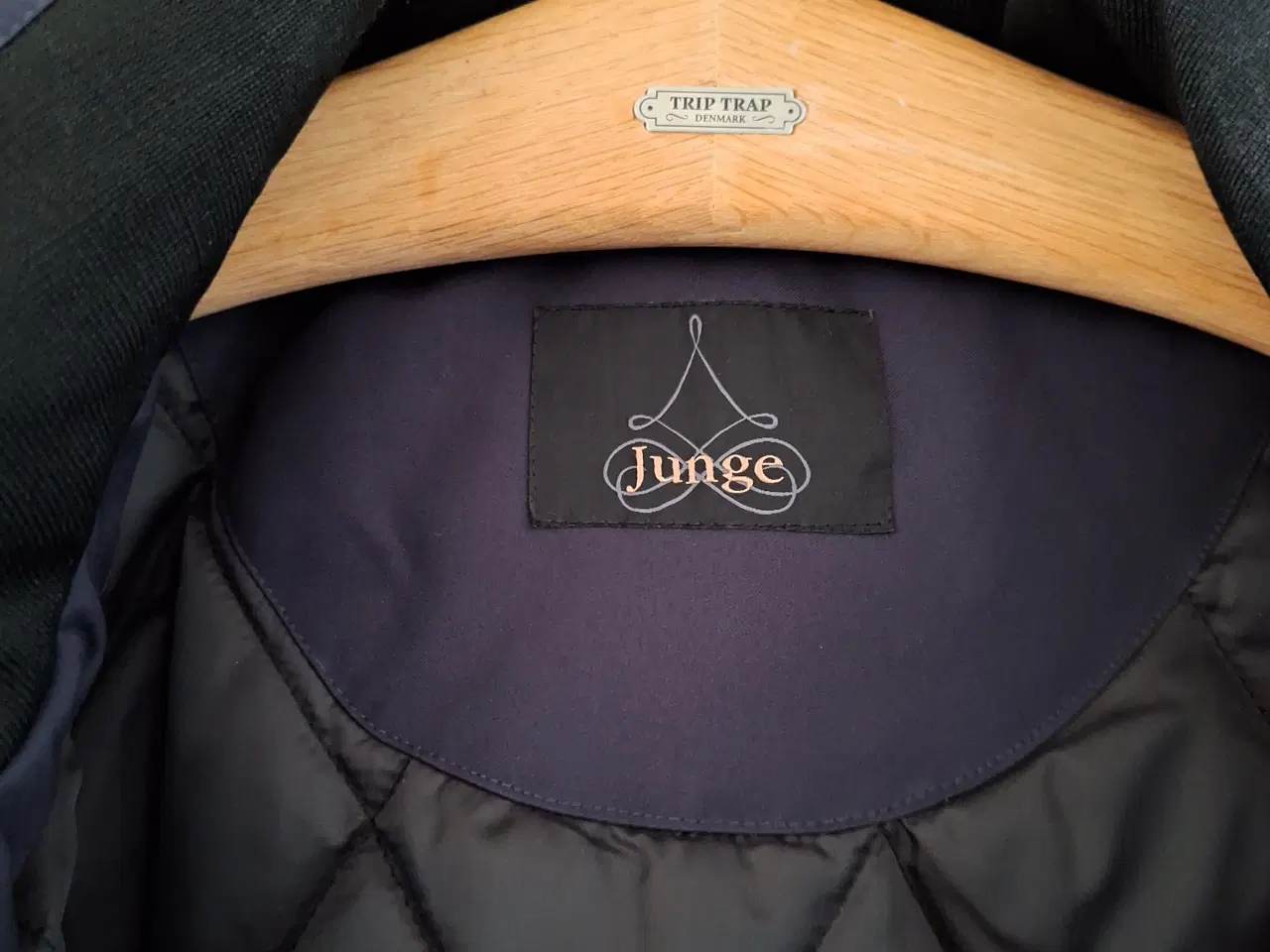 Billede 3 - Dejlig Jungle Vinterjakke 