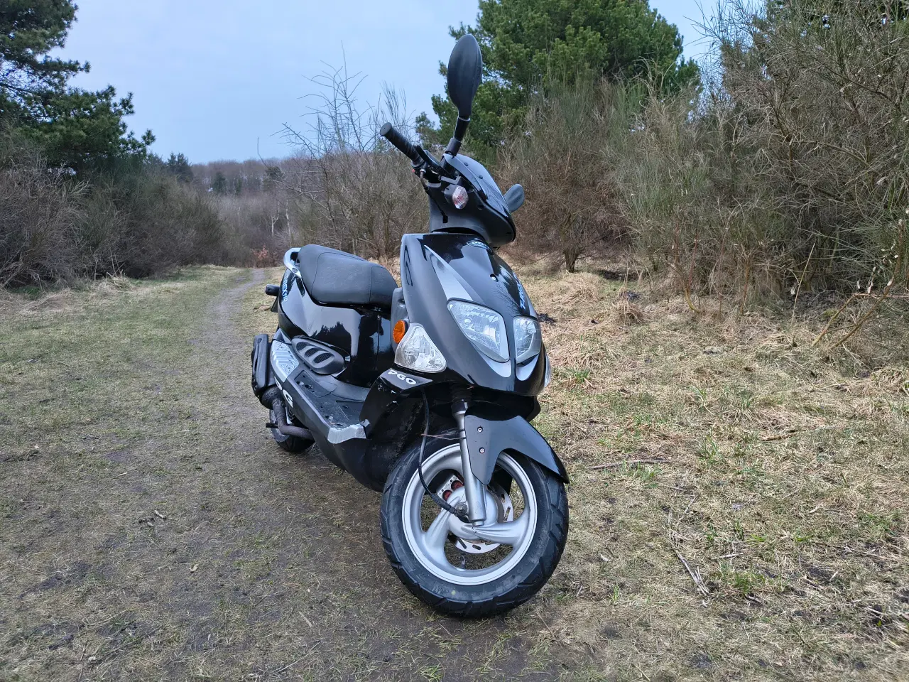 Billede 1 - Fin lille mc