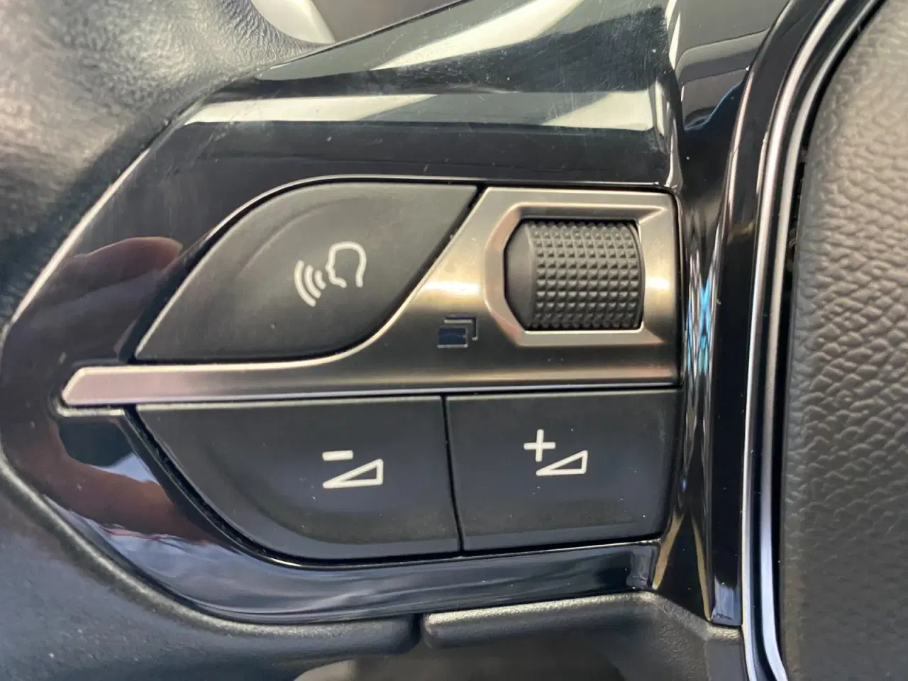 Billede 17 - Peugeot 3008 1,6 BlueHDi 120 Allure
