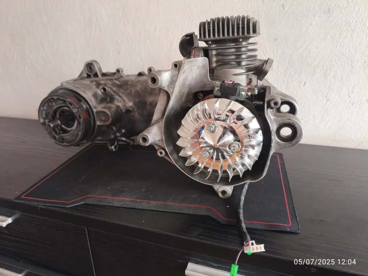 Billede 3 - Nyrenoveret lodret minarelli motor 50cc STD